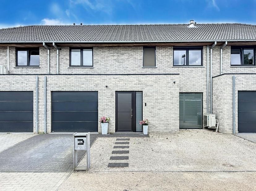 Huis te koop
                    in 9870 Machelen