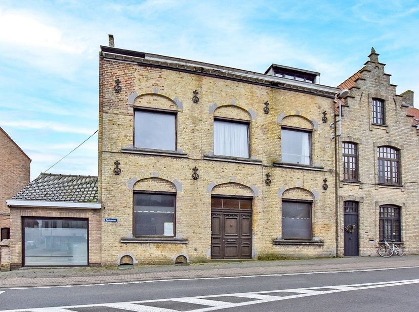 Maison à vendre
                    à 8630 Veurne
