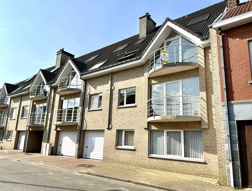                                         Appartement te huur in Iddergem, € 775

