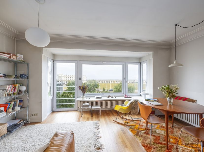 APPARTEMENT DE DEUX CHAMBRES À COUCHER AVEC UNE VUE MAGNIFIQUE&lt;br /&gt;
Dans la petite résidence De Meeuw située dans la Wellingtonstraat, en face du The