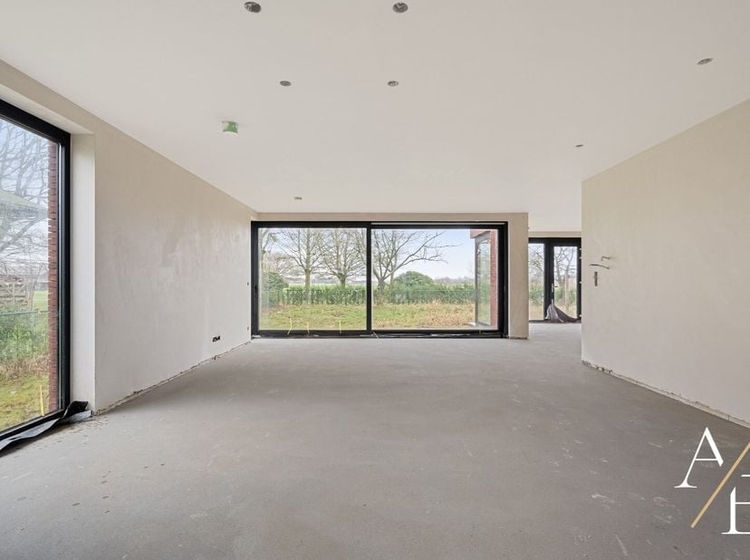 Bent u op zoek naar een nieuwbouwwoning in een goed bereikbare, maar toch groene omgeving te Wichelen? Access Estate biedt u een exclusieve afgewerkte