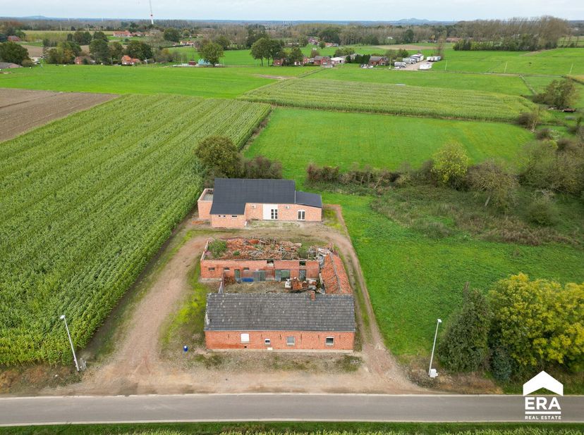[[ CE BIEN PARTICIPE À LA JOURNÉE MAISONS OUVERTES ERA LE 14/6 DE 9:30 À 10:30 ]]&lt;br /&gt;
Ce bien participe à la Journée Maisons Ouvertes ERA. Visitable