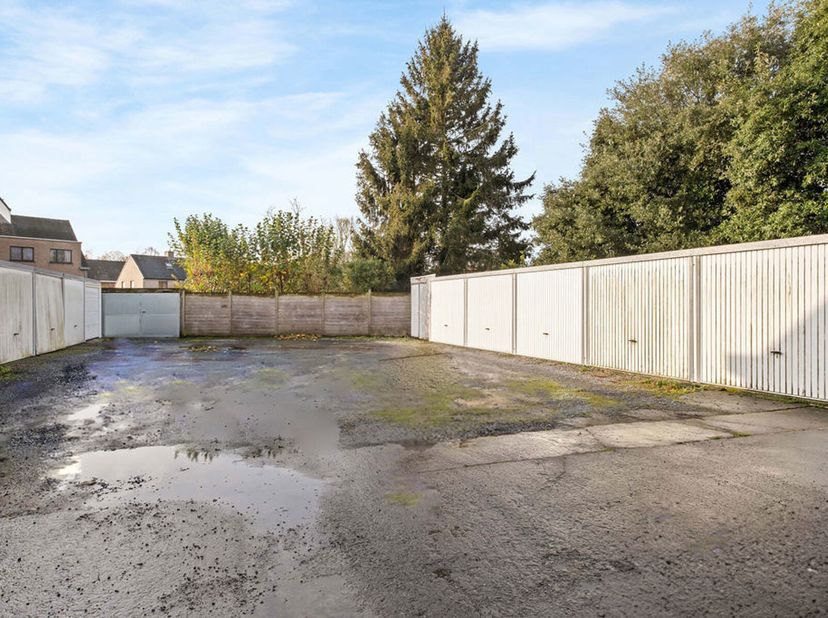 Garage à vendre
                    à 8500 Kortrijk