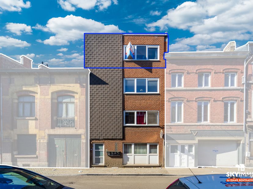 Lagence SKYIMMO vous propose ce beau studio lumineux situé au 3eme étage dun immeuble au cur de liège.&lt;br /&gt;
Laissez-vous charmer par ce magnifique st
