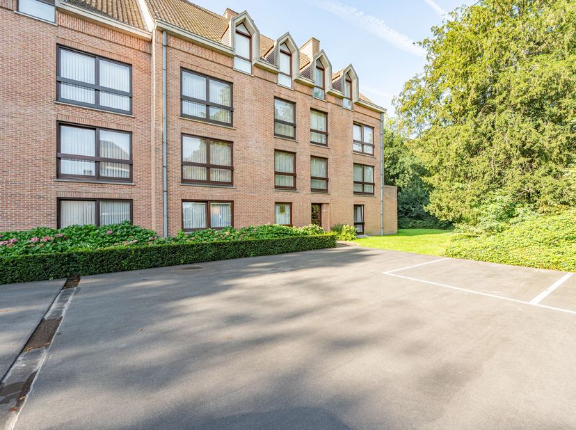 Appartement à vendre
                    à 8501 Heule
