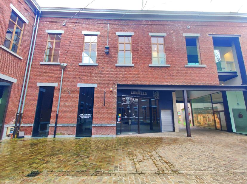 Exclusieve commerciële ruimtes te huur in het hart van Tongeren&lt;br /&gt;
Bent u op zoek naar de perfecte locatie voor uw gezondheidsgerichte onderneming?