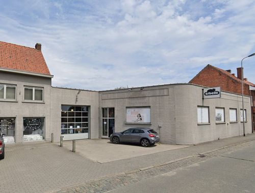                                         Bâtiment d’entreprise à vendre à Deerlijk, € 745.000
