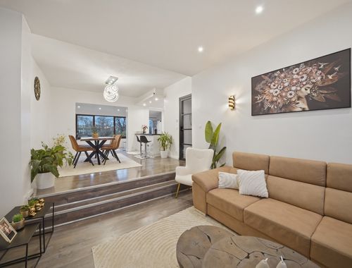                                         Maison à vendre à Stene, € 335.000

