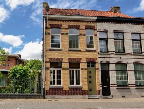                                         Maison à vendre à Eeklo, € 315.000
