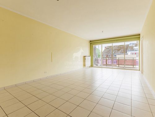                                         Appartement te koop in Mont-sur-Marchienne, € 169.999
