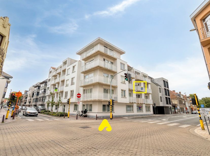 Op de tweede verdieping van residentie Villa Arcade bevindt zich deze verzorgde studio, ideaal gelegen op wandelafstand van het strand, het centrum va