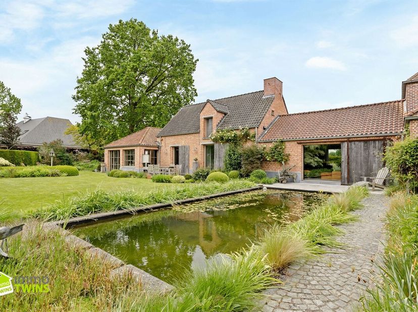 Maison à vendre
                    à 9255 Buggenhout