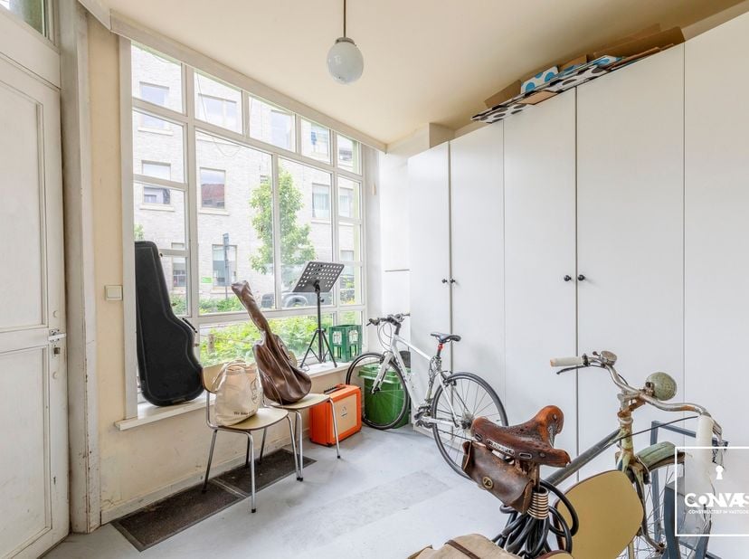 Op zoek naar een karaktervolle woning in Gent, voor eigen bewoning, studerende kinderen of als investering? Deze woning&amp;nbsp;in de Brusselsepoortstraa