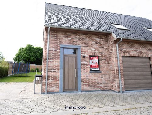                                         Woning te huur in Olsene, € 1.225
