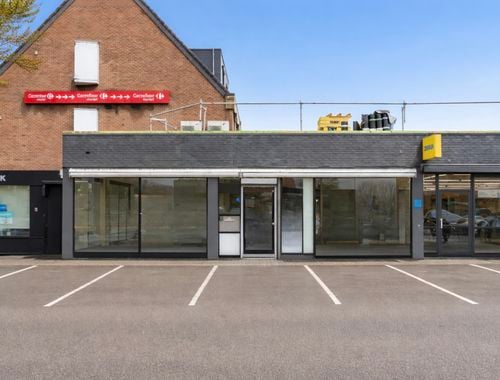                                         Bedrijfsgebouw te huur in Diepenbeek, € 2.200

