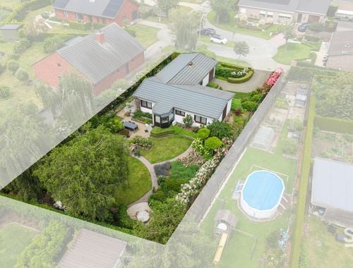                                         Bungalow te koop in De Pinte, € 373.000
