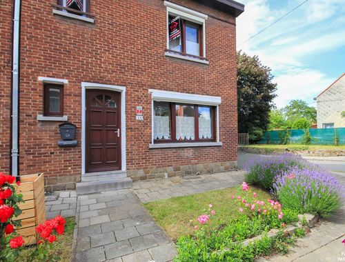                                         Woning te huur in Charleroi, € 950
