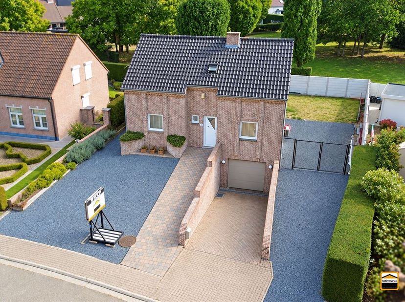 Huis te koop in Sint-Sebastiaanslaan 18,
                    3870 Heers