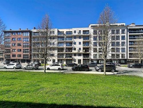                                         Appartement à vendre à Ieper, € 279.000
