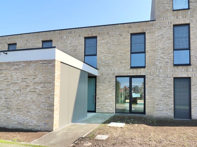 Maison à louer à Rommelsweg 10 R,
                    9980 Sint-Laureins