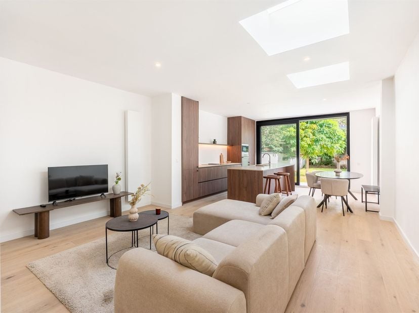 Maison à vendre à De Leescorfstraat 60,
                    2140 Borgerhout
