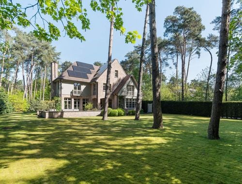                                         Villa-Manoir à vendre à Waasmunster, € 1.675.000
