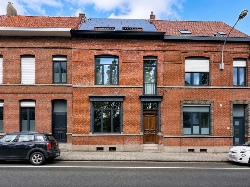 Huis te koop in Rue du Phénix 51,
                    7700 Moeskroen