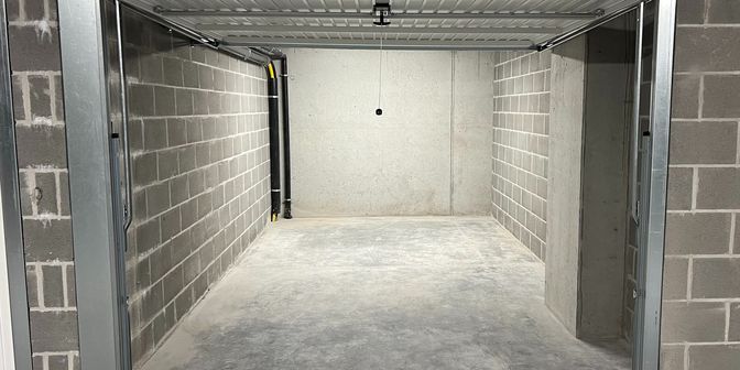Garage te huur in Kortrijksesteenweg 138, 8530 Harelbeke