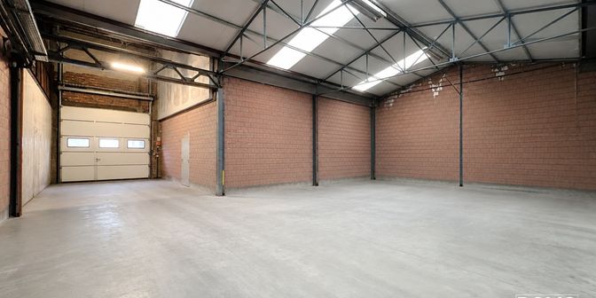 Bedrijfsvastgoed te huur in Steenweg 82, 3540 Herk-de-Stad