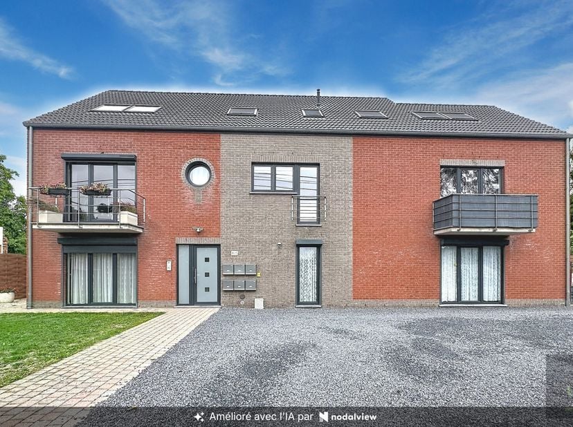 Appartement te koop in ROUTE DE MONS 805,
                    7130 Bray