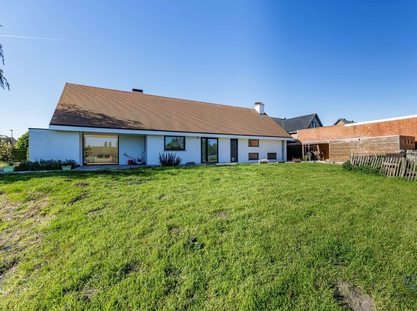 Maison à vendre
                    à 9750 Zingem