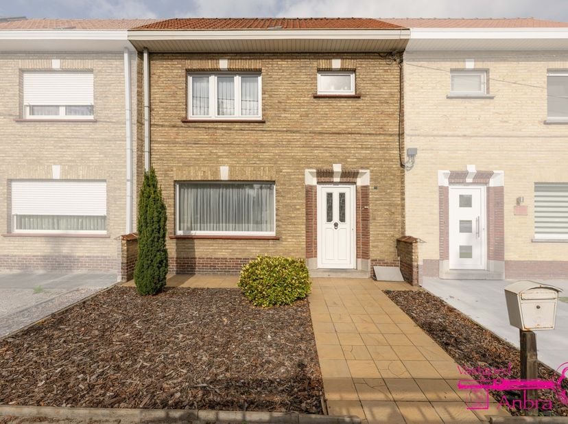Maison à vendre à SPOORWEGLAAN 26,
                    8760 Meulebeke