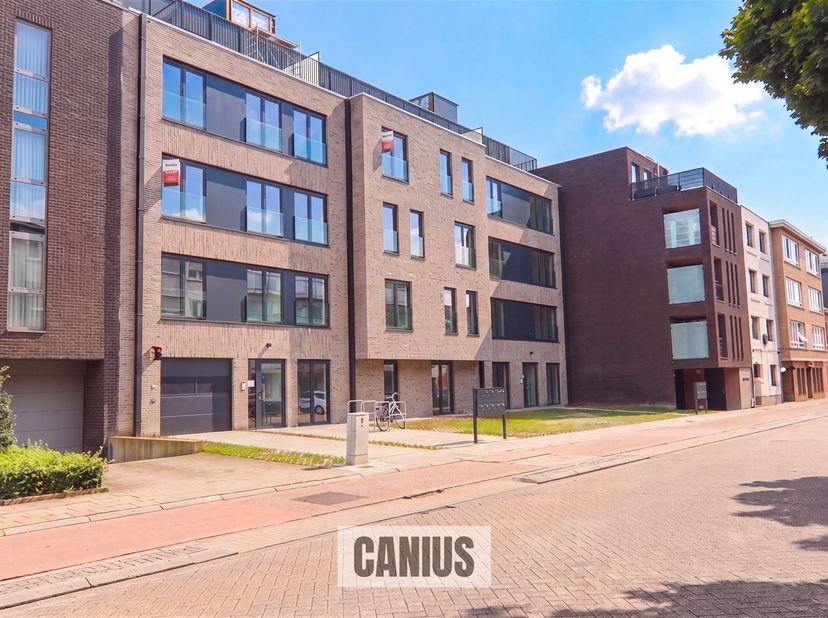 LEUK APPARTEMENT IN HARTJE HASSELT<br />
<br />
Op wandelafstand van het stadscentrum van Hasselt, Hoofdstad van de Smaak treffen wij residentie Mos