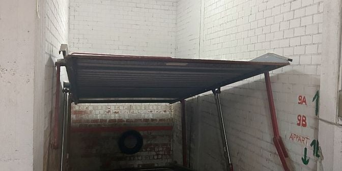 Garage te huur in Henegouwenstraat 2, 8400 Oostende