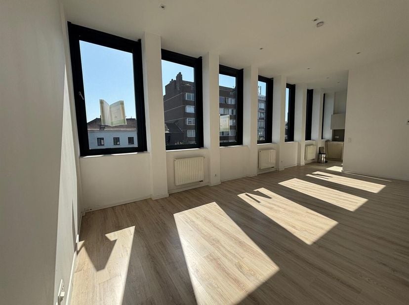Appartement à louer
                    à 9300 Aalst