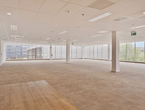                                         Kantoor te huur in Antwerpen, € 2.003
