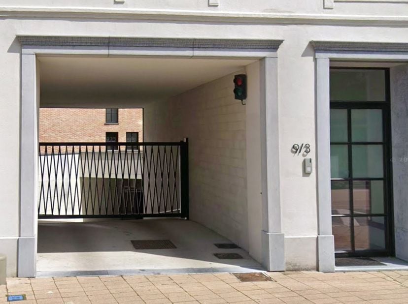 Ondergrondse autostaanplaatsen gelegen in het centrum van Balen. <br />
Prijzen vanaf 16.376€ excl kosten. <br />
Voor meer info en een bezoek ter pla