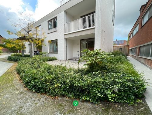                                         App. rez-de-chaussée à louer à Rumbeke, € 720
