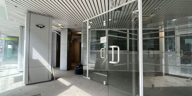 Bien professionnel à louer à Rue Xhavée 16 - rez, 4800 Verviers