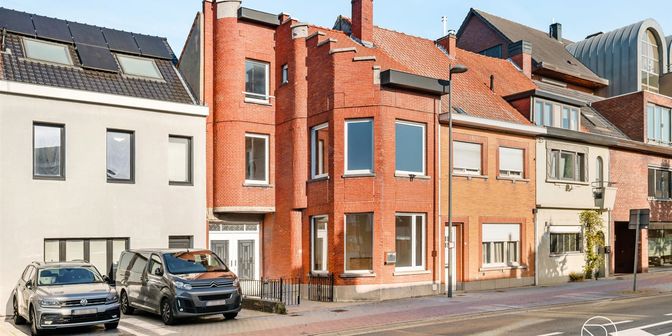 Huis te koop in Kortrijksesteenweg 84, 8530 Harelbeke