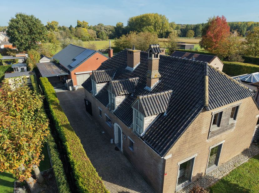Huis te koop in Eeckhoutstraat 30a,
                    9310 Meldert