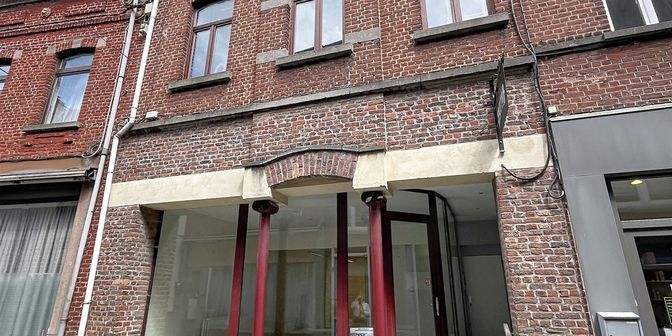 Bien professionnel à louer à Rue de l'Ancien Bourg 13, 1420 Braine-l'Alleud