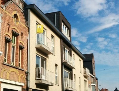                                         Appartement te huur in Hamme, € 825

