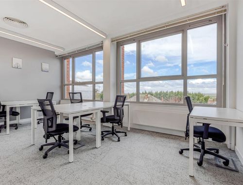                                         Kantoorgebouw te huur in Hasselt, € 1.877
