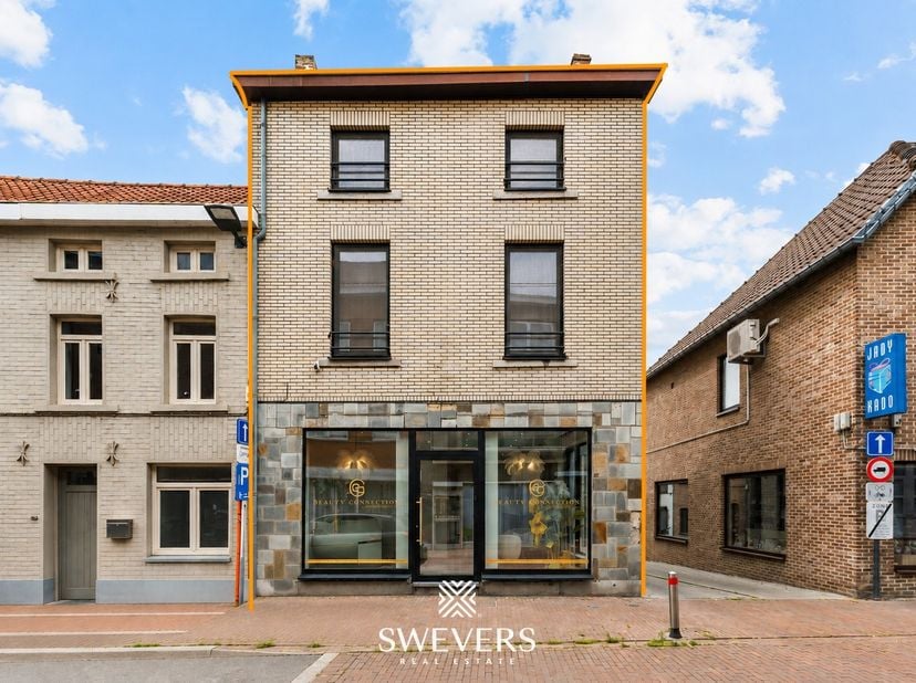 Huis te koop in Naamsesteenw. 19,
                    3800 Sint-Truiden