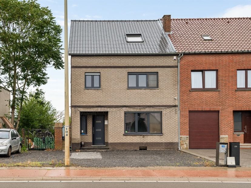 Huis te koop in Tongersesteenweg 172,
                    3770 Riemst