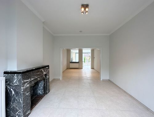                                         Maison à louer à Roeselare, € 975
