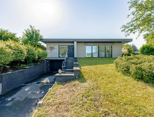                                         Woning te koop in Avelgem, € 345.000
