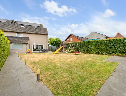                                         Maison à vendre à Ledegem, € 399.000
