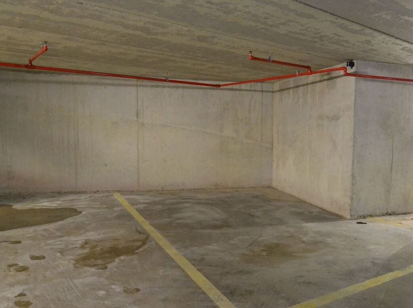 Garage te koop
                    in 2280 Grobbendonk